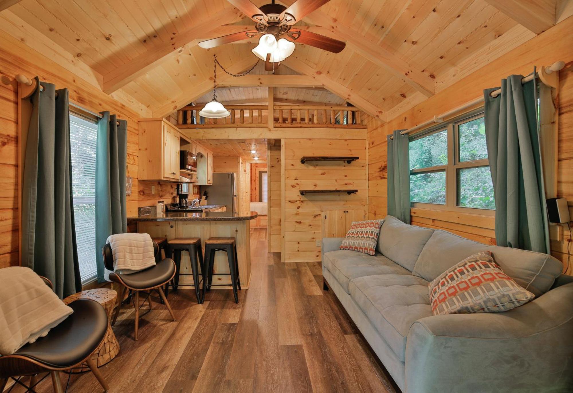 River Cabin Hot Tub & Swim Spa Near Downtown 查塔努加 外观 照片